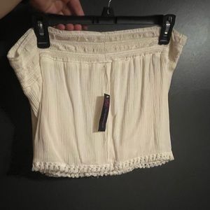 White/Cream shorts, never worn